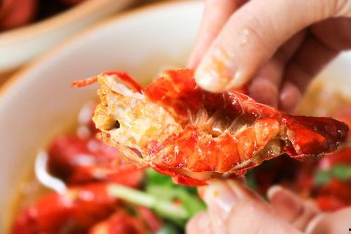 泉州甜虾爆料视频播放,揭秘美食背后的故事与魅力  第3张